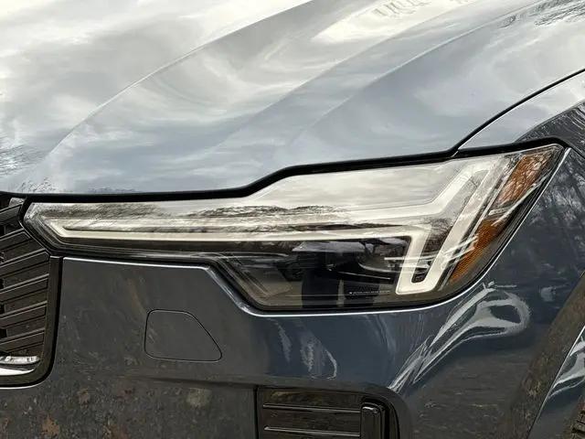 2026 Volvo XC90 Ultra Dark Theme, B6 AWD Gas (mild hybrid), Gasoline, 6 Seats