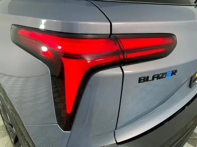 2026 Chevrolet V Blazer RS FWD