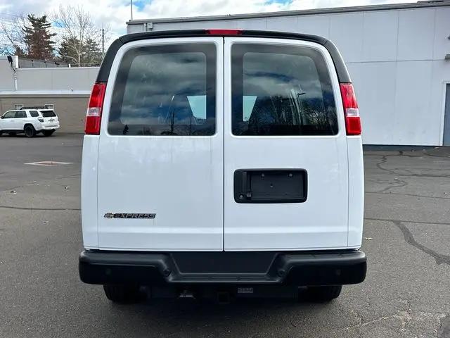 2025 Chevrolet Express Cargo Van RWD 2500 Regular Wheelbase WT