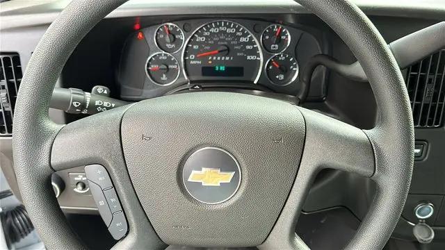 2025 Chevrolet Express Cargo Van RWD 2500 Regular Wheelbase WT