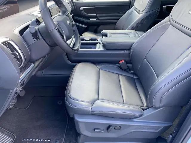 2025 Ford Expedition Platinum MAX
