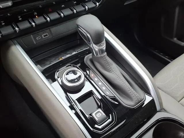 2026 Chevrolet Colorado ZR2, 4WD