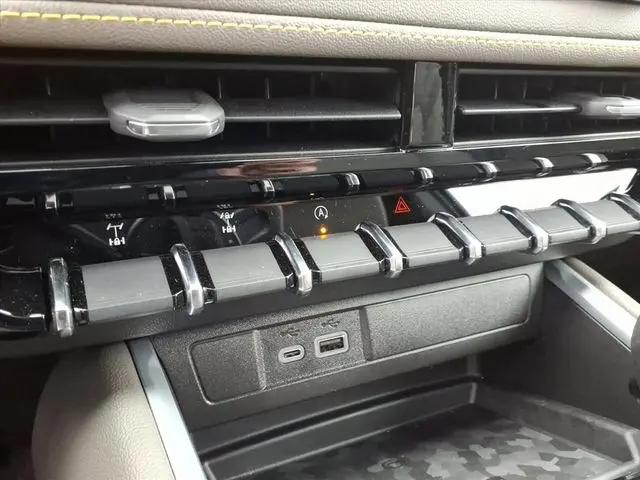 2026 Chevrolet Colorado ZR2, 4WD