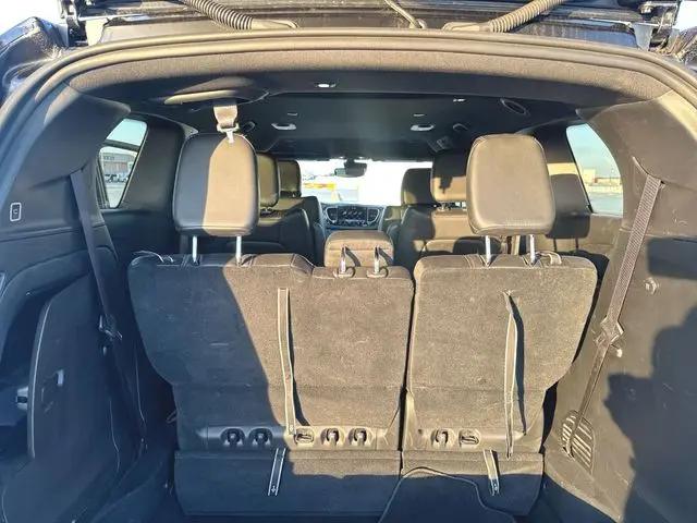 2025 Chrysler Pacifica Hybrid Select