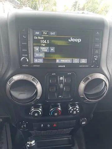 2015 Jeep Wrangler Unlimited Sport