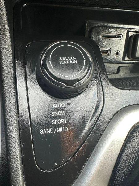 2018 Jeep Cherokee Overland 4x4