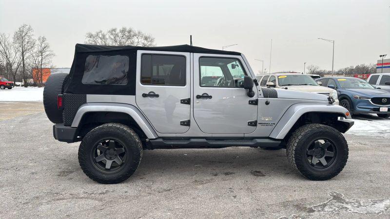 2013 Jeep Wrangler Unlimited Sahara