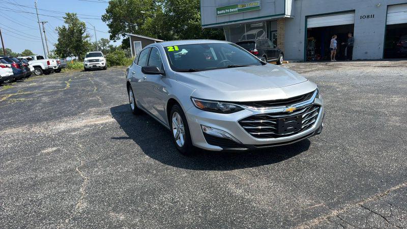 2021 Chevrolet Malibu FWD 1FL