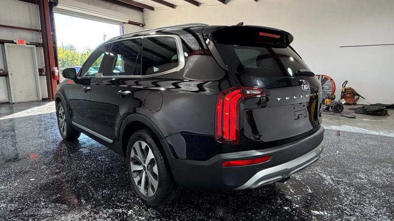 2021 Kia Telluride S
