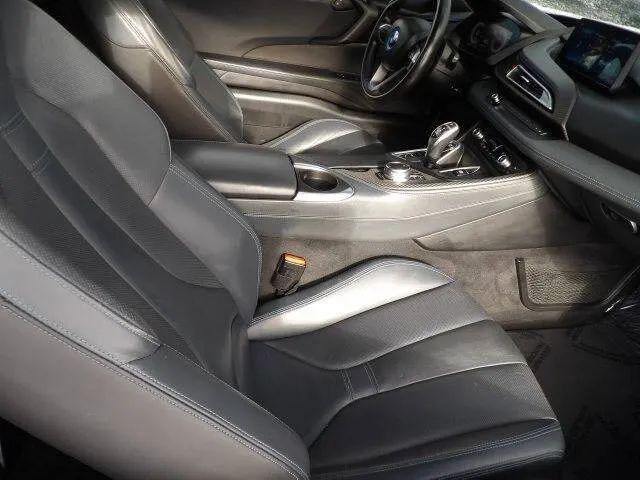 2019 BMW i8 Base