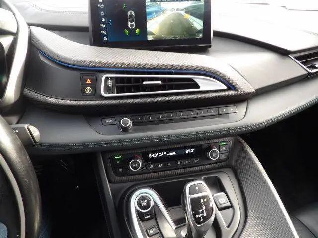 2019 BMW i8 Base