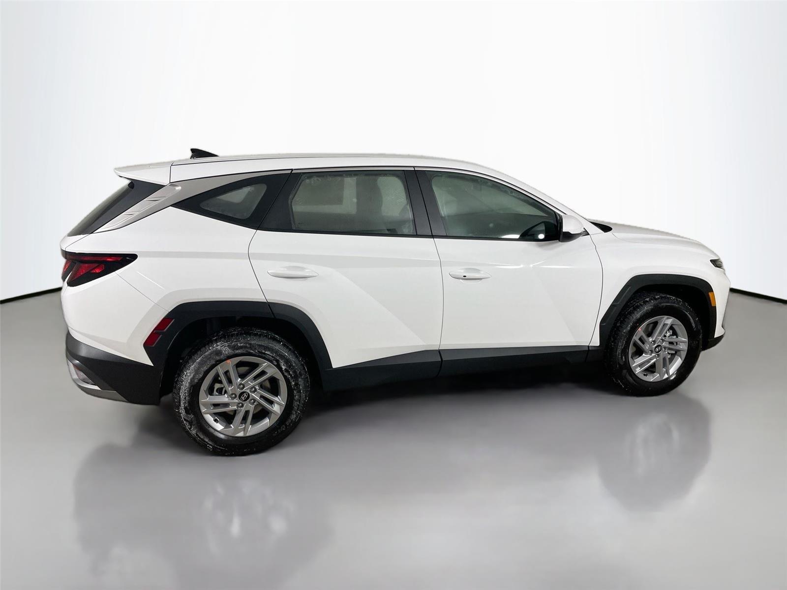 2026 Hyundai Tucson SE - Photo 8