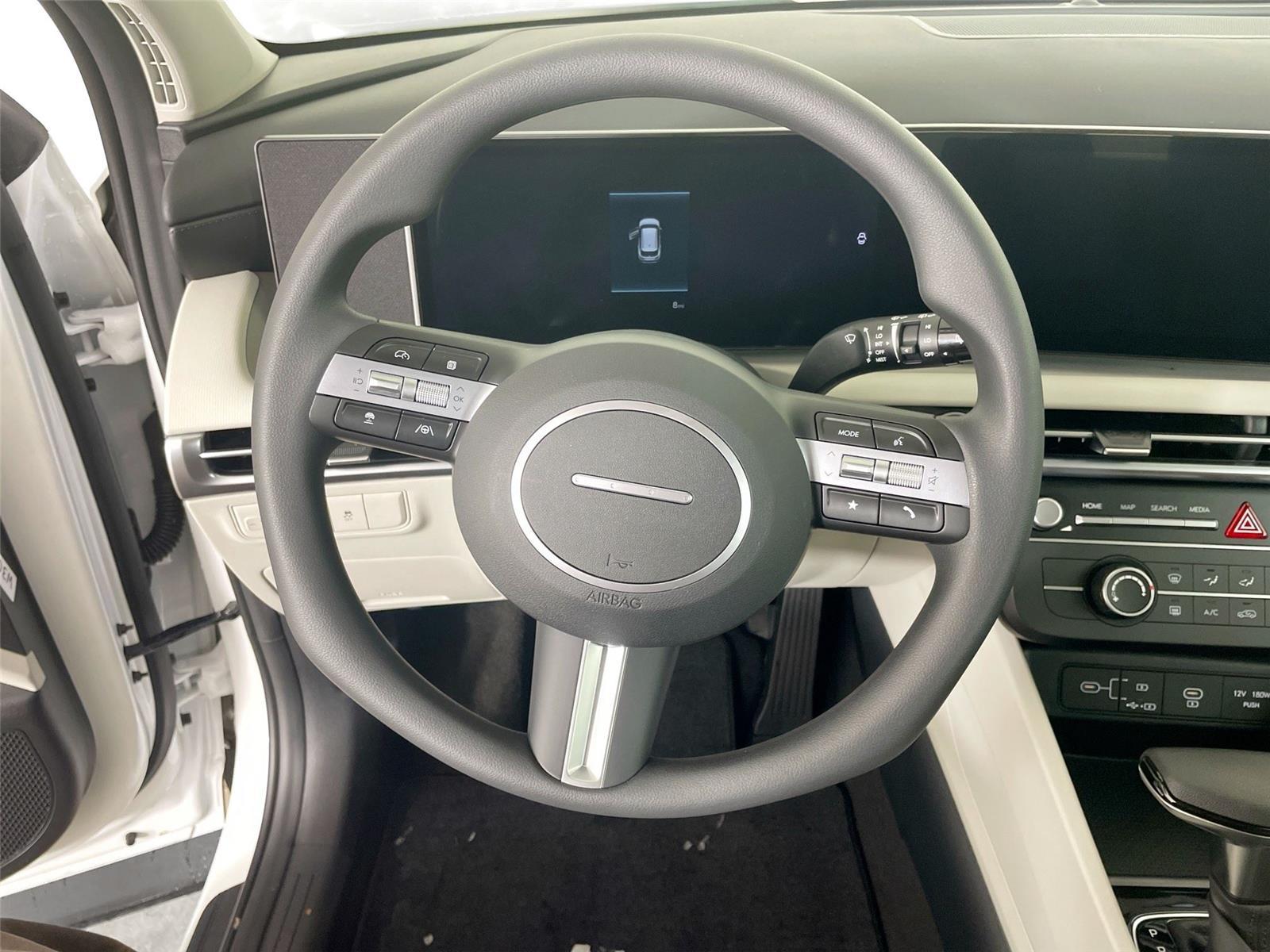 2026 Hyundai Tucson SE - Photo 12