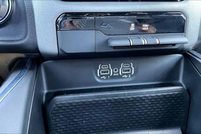 2024 Ram 1500 Laramie Crew Cab 4x4 57 Box