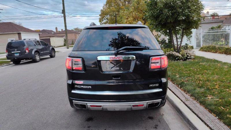 2015 GMC Acadia Denali