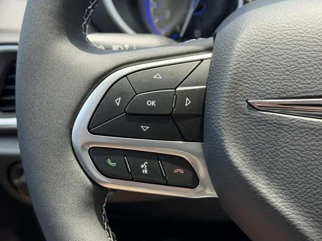 2026 Chrysler Voyager LX