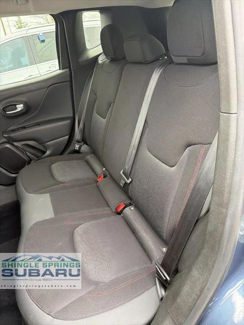 2023 Jeep Renegade Trailhawk 4x4