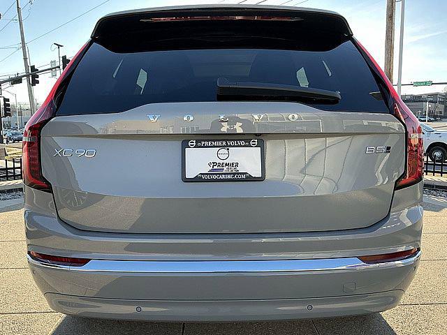 2026 Volvo XC90 Core, B5 AWD Gas (mild hybrid), Gasoline, Bright, 7 Seats