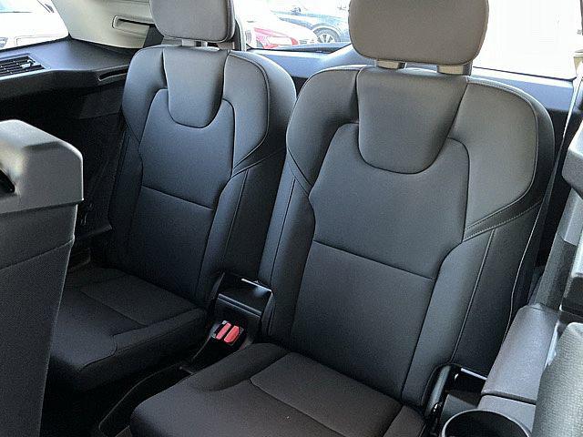 2026 Volvo XC90 Core, B5 AWD Gas (mild hybrid), Gasoline, Bright, 7 Seats