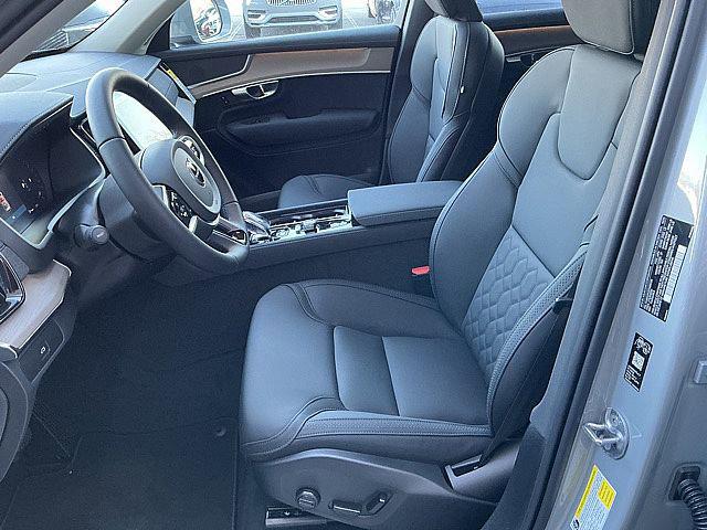 2026 Volvo XC90 Core, B5 AWD Gas (mild hybrid), Gasoline, Bright, 7 Seats
