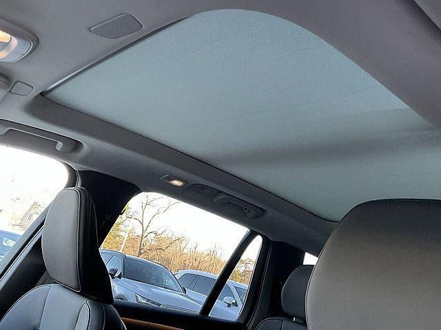 2026 Volvo XC90 Core, B5 AWD Gas (mild hybrid), Gasoline, Bright, 7 Seats