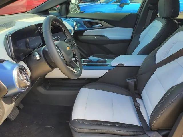 2026 Chevrolet Equinox LT 2