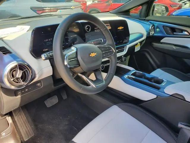2026 Chevrolet Equinox LT 2