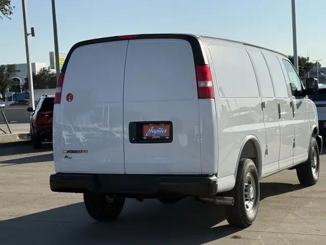 2025 Chevrolet Express Cargo Van RWD 2500 Regular Wheelbase WT