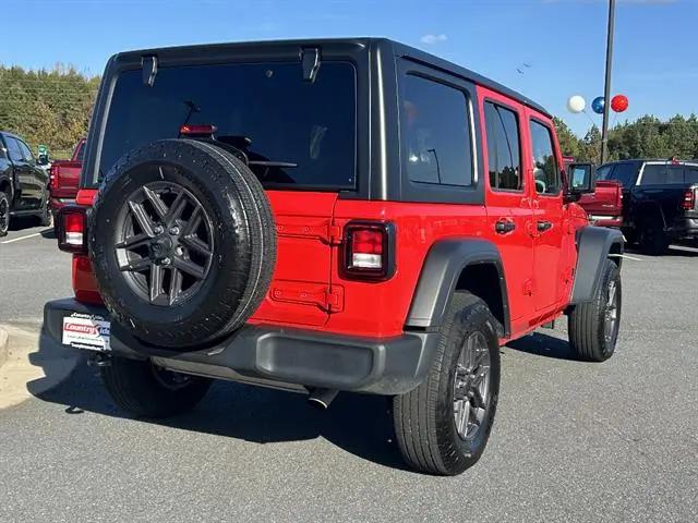 2025 Jeep Wrangler 4-Door Summit 4x4