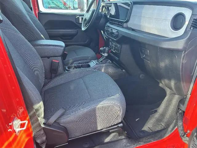 2025 Jeep Wrangler 4-Door Summit 4x4