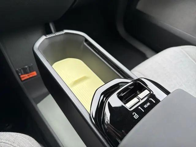 2025 Volvo EX30 Ultra Twin Motor Performance, Fully electric