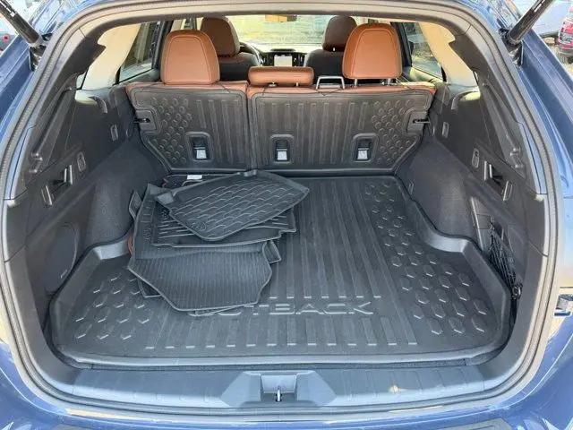 2025 Subaru Outback Touring XT