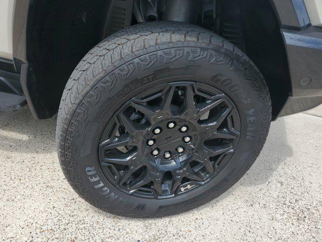2026 GMC HUMMER EV 2X 4WD