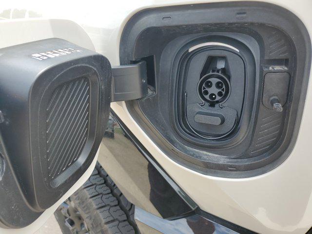 2026 GMC HUMMER EV 2X 4WD