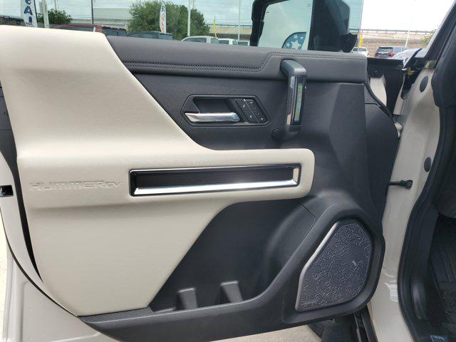 2026 GMC HUMMER EV 2X 4WD