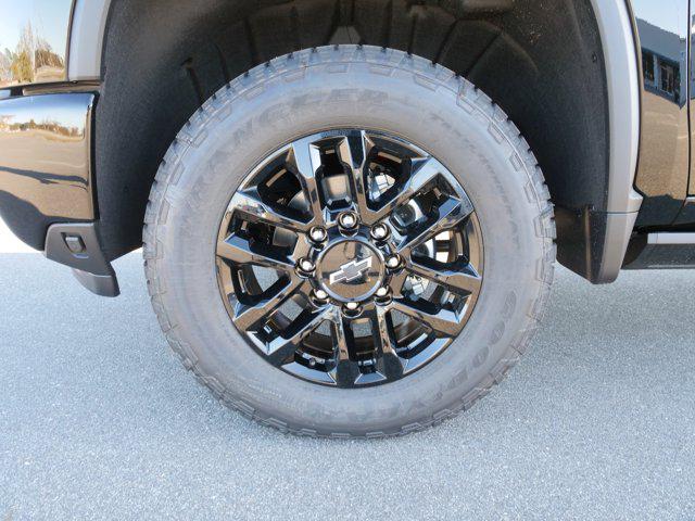 2026 Chevrolet Silverado 2500HD Crew Cab, Standard Bed, High Country, 4WD