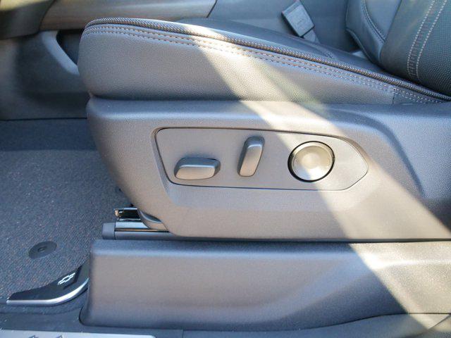 2026 Chevrolet Silverado 2500HD Crew Cab, Standard Bed, High Country, 4WD