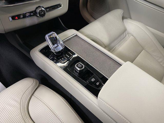 2026 Volvo XC90 B6 Ultra 7-Seater
