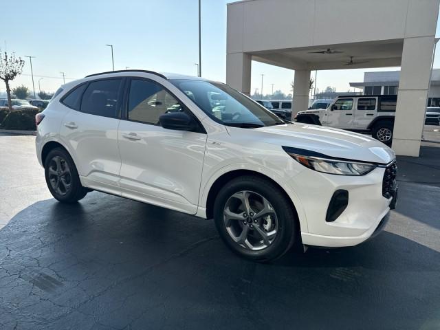 2023 Ford Escape ST-Line 2023 Ford Escape ST-Line
