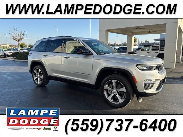 2022 Jeep Grand Cherokee 4xe Limited 4x4 2022 Jeep Grand Cherokee 4xe Limited 4x4
