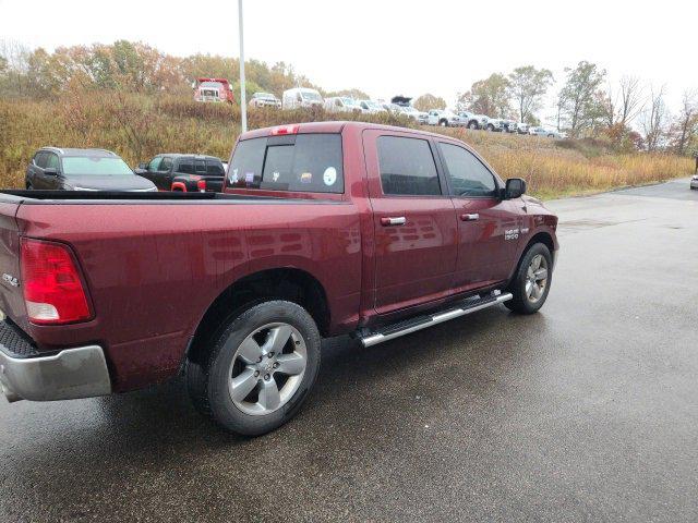 2017 RAM 1500 Big Horn Crew Cab 4x4 57 Box