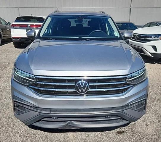 2022 Volkswagen Tiguan 2.0T SE 2022 Volkswagen Tiguan 2.0T SE