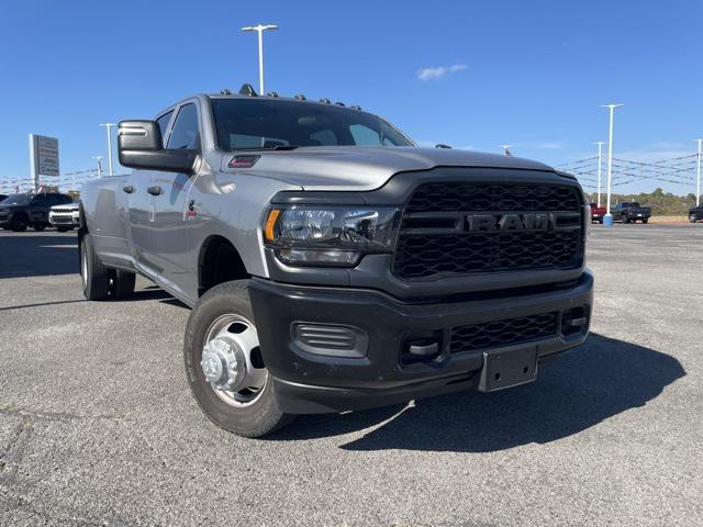 2024 RAM 3500 Tradesman Crew Cab 4x4 8 Box 2024 RAM 3500 Tradesman Crew Cab 4x4 8 Box