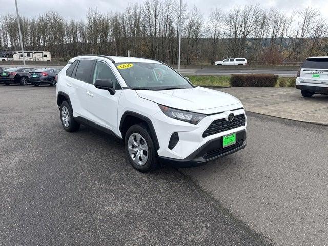 2020 Toyota RAV4 LE