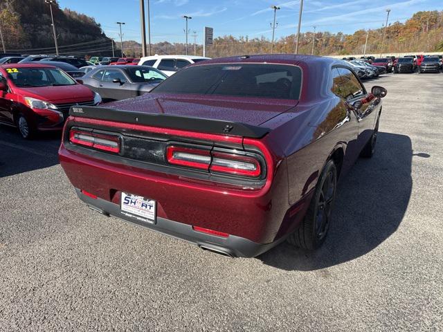 2020 Dodge Challenger SXT AWD 2020 Dodge Challenger SXT AWD