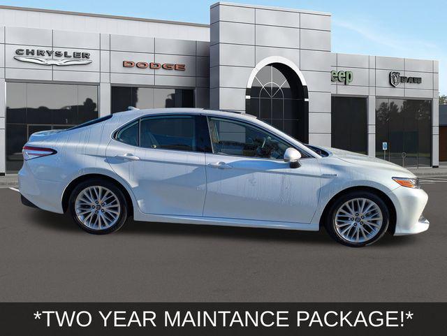 2020 Toyota Camry XLE Hybrid