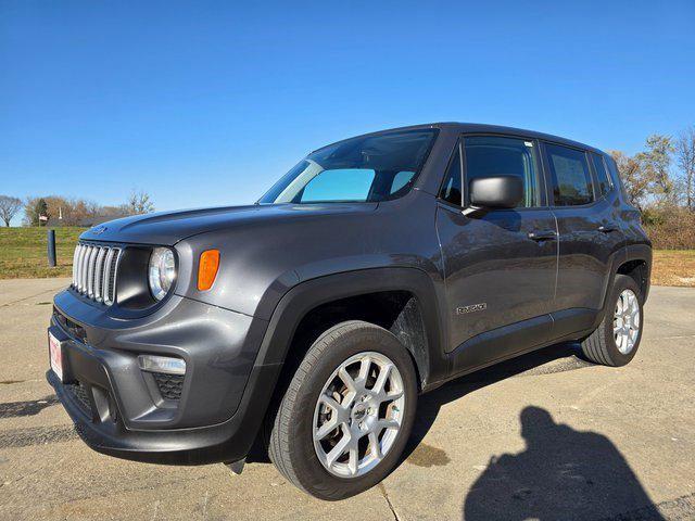 2023 Jeep Renegade Latitude 4x4 2023 Jeep Renegade Latitude 4x4