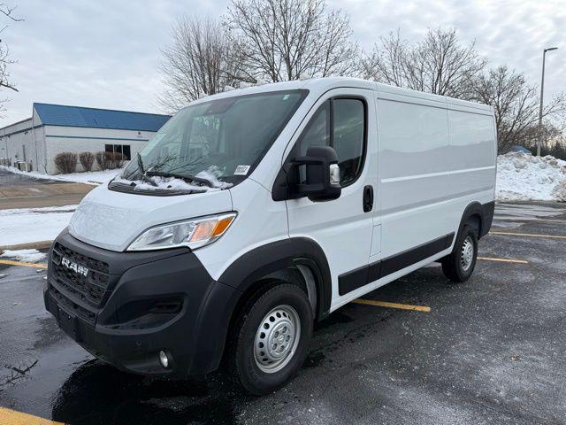 2025 RAM ProMaster 2500 Cargo Van Tradesman Low Roof 136 WB w/Pass Seat 2025 RAM ProMaster 2500 Cargo Van Tradesman Low Roof 136 WB w/Pass Seat