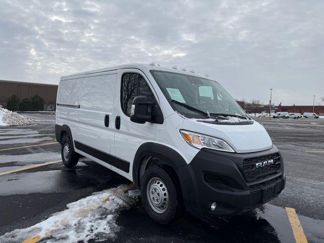 2025 RAM ProMaster 2500 Cargo Van Tradesman Low Roof 136 WB w/Pass Seat 2025 RAM ProMaster 2500 Cargo Van Tradesman Low Roof 136 WB w/Pass Seat