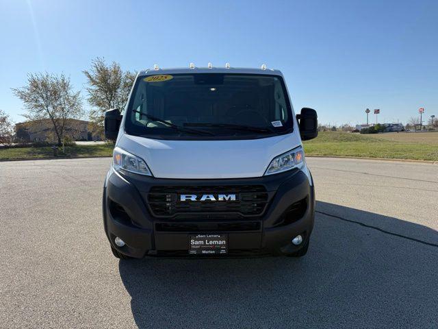2025 RAM ProMaster 2500 Cargo Van Tradesman Low Roof 136 WB w/Pass Seat 2025 RAM ProMaster 2500 Cargo Van Tradesman Low Roof 136 WB w/Pass Seat